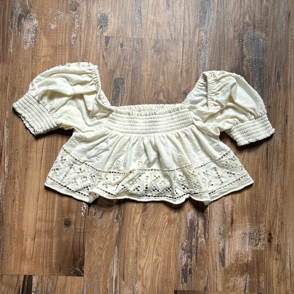 Urban Outfitters Cream Crop Top - Picture 2 of 4